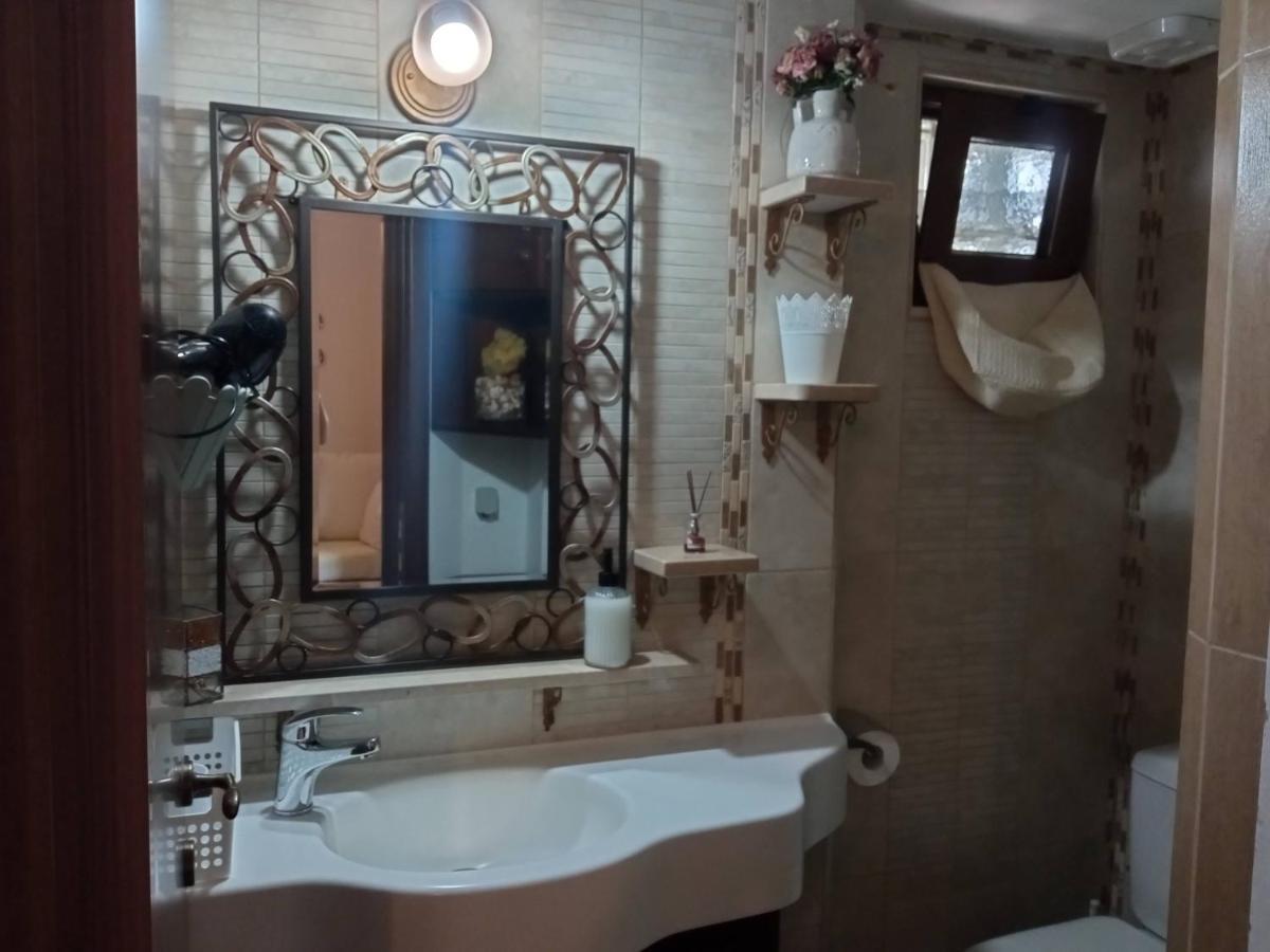 Nikelen Lindian Exclusive Apartments Lindos  Ngoại thất bức ảnh